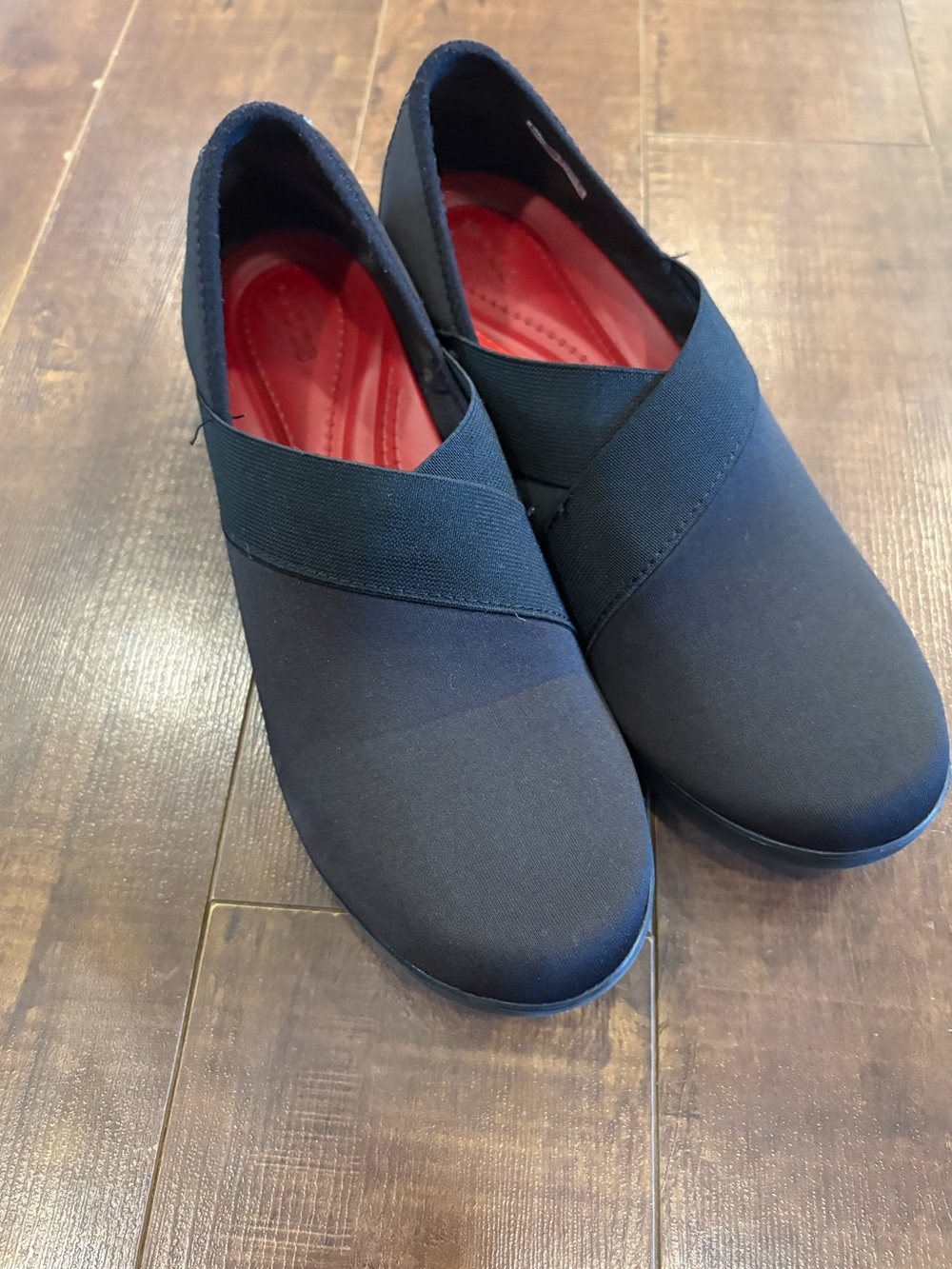 Crocs Busy Day Stretch Wedge (Style #202352).